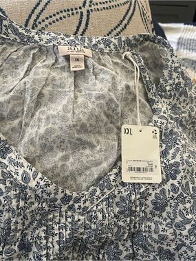 ana by Anthropologie Blue and White Floral Peasant Top XXL